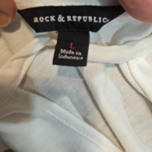 Rock & Republic Blue Ombre Tee – Size Large – Short Sleeve Gradient Top - Picture 5 of 5